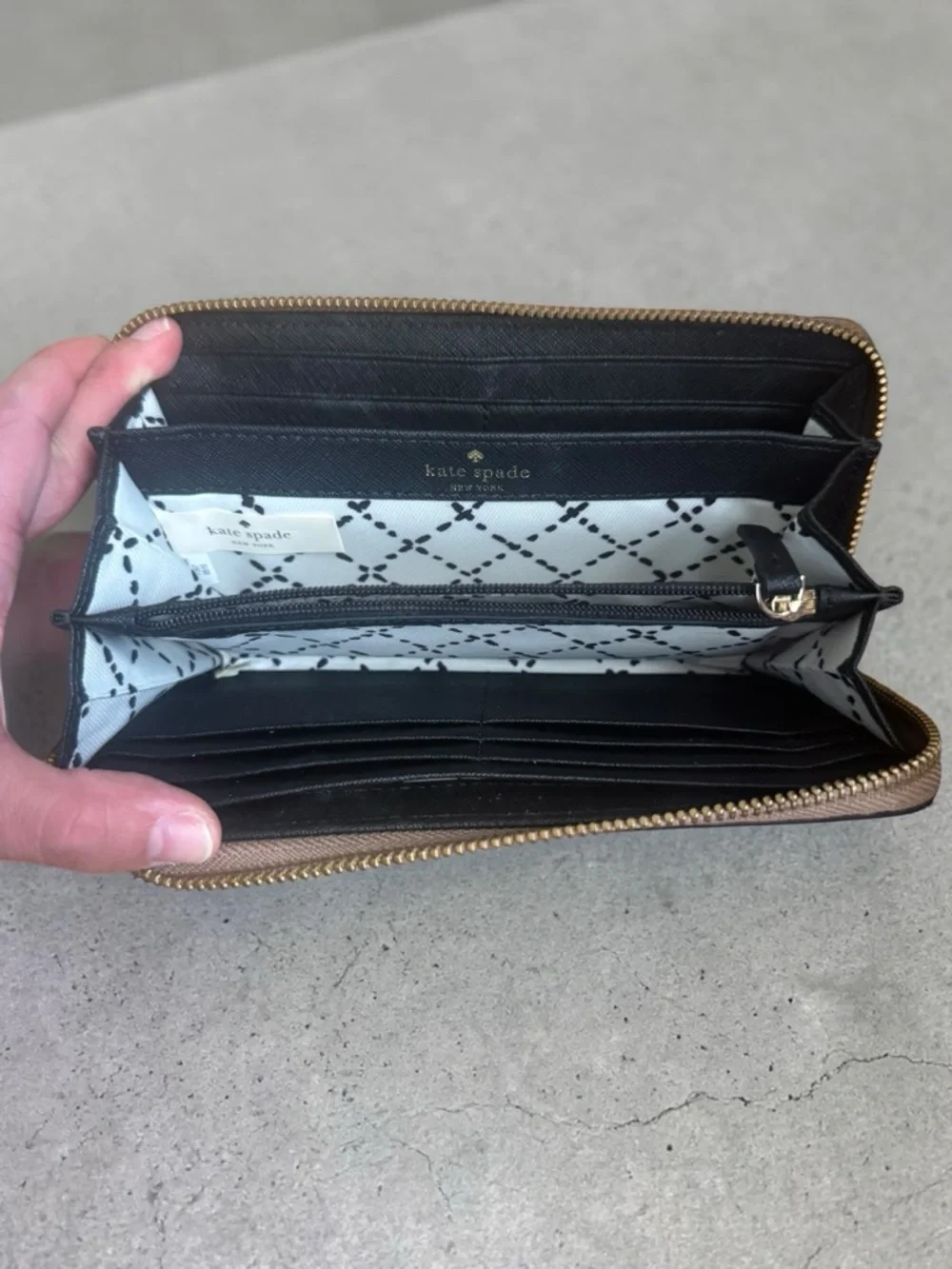 kate spade Two-Tone Zip Wallet in Taupe and Black - Picture 5 of 7